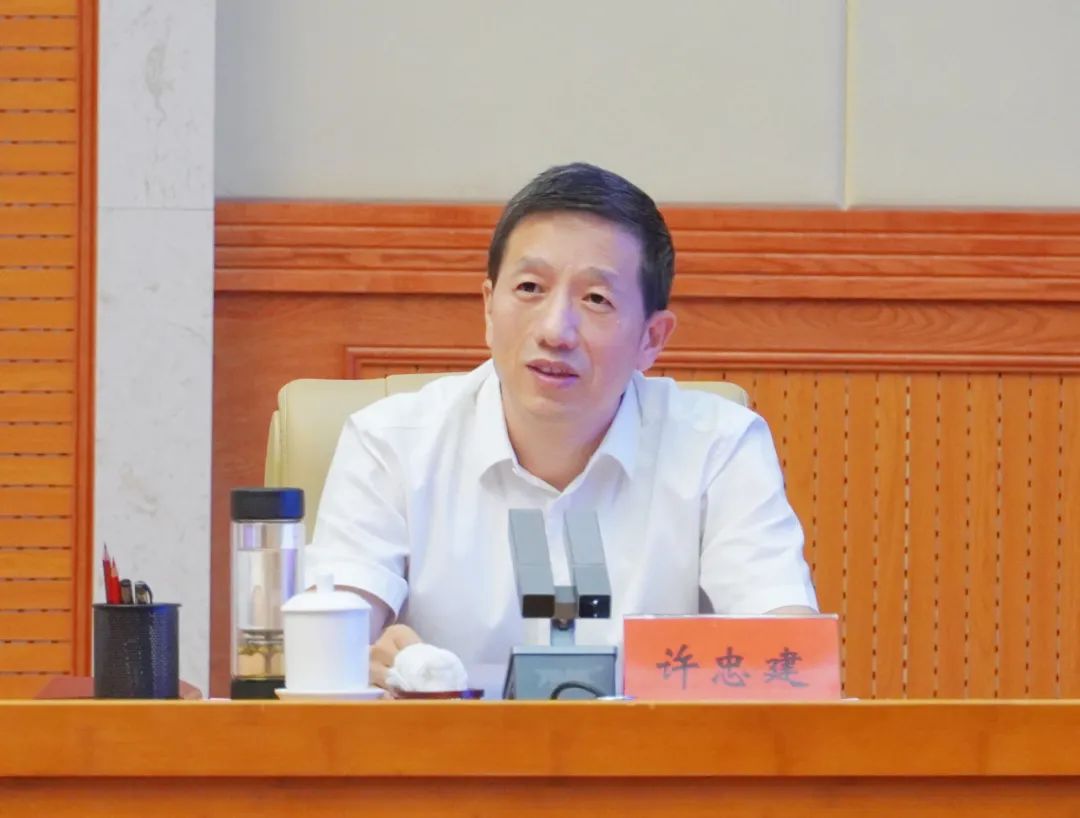 1689649075817457.jpg 640.jpg