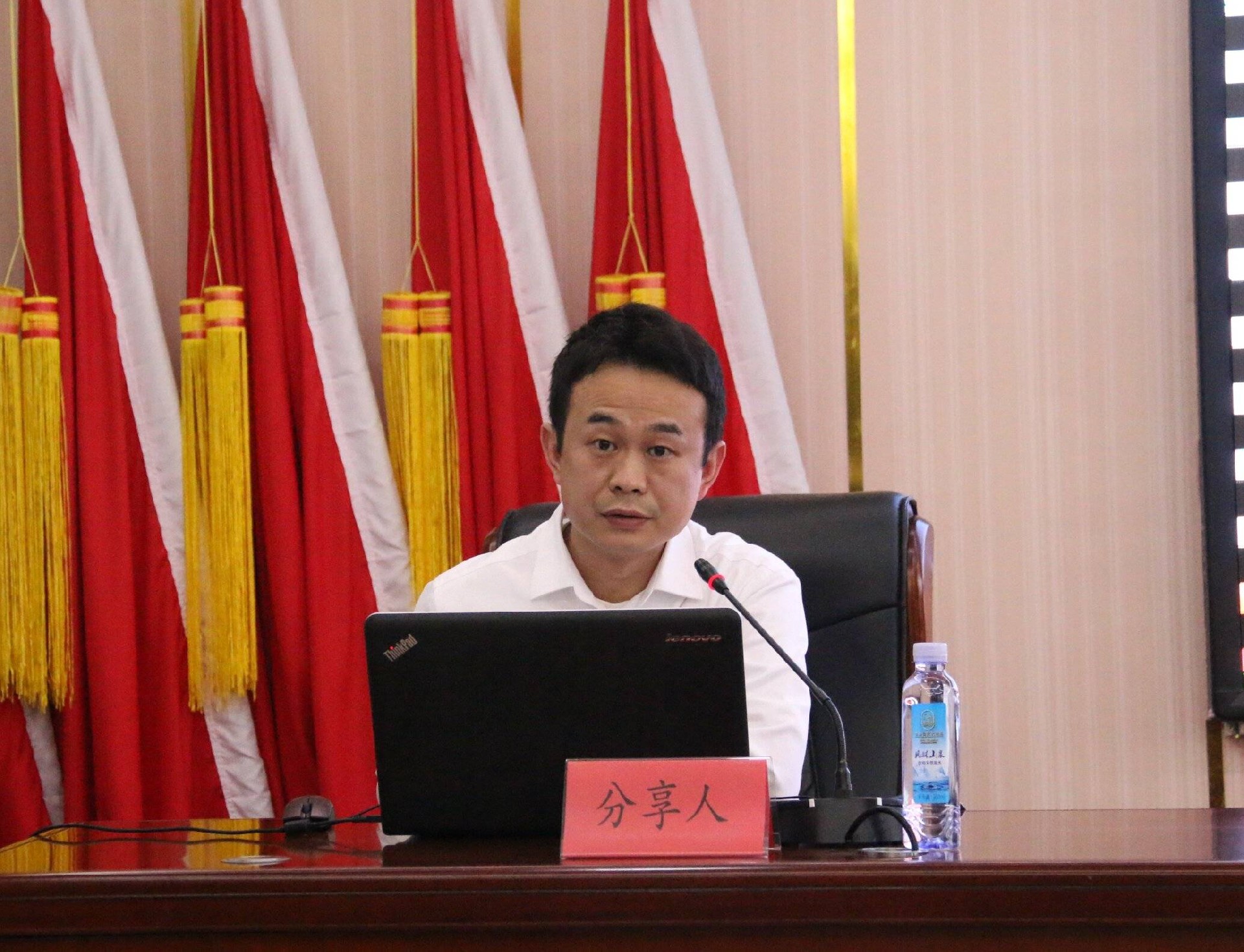 墨香四溢“书香恒信彩”绽放思想之花—恒信彩建设集团“书香恒信彩”读书分享会精彩回顾（第一期③）