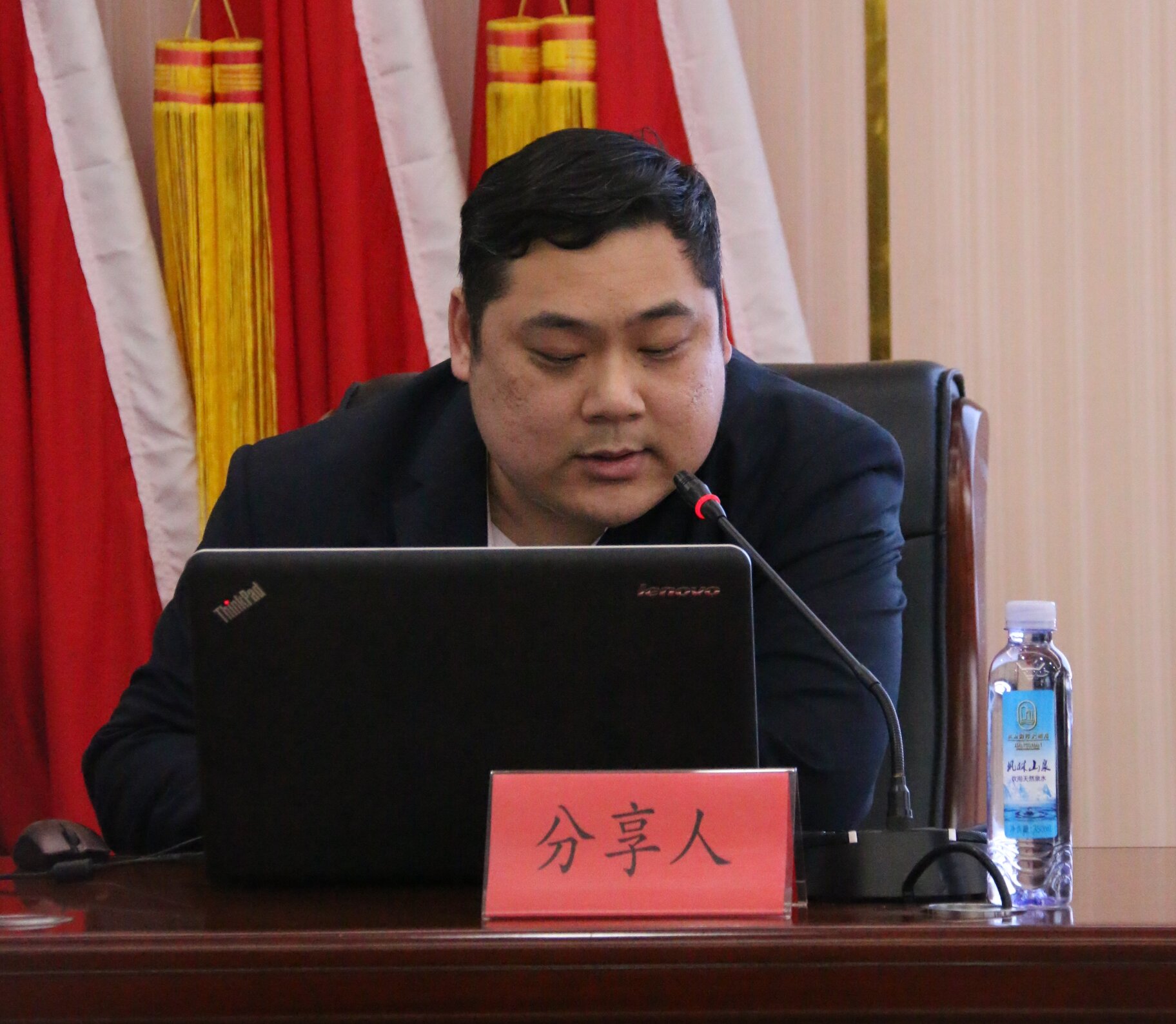 墨香四溢“书香恒信彩”绽放思想之花—恒信彩建设集团“书香恒信彩”读书分享会精彩回顾（第一期④）